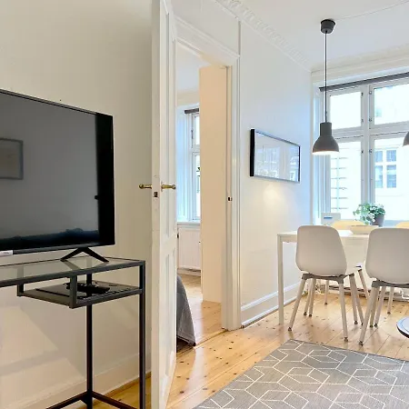 One Bedroom In Copenhagen, Oehlenschlgersgade 53, Apartment